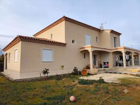 vente maison 9 pièces 212 m² à garons (30128)  380 000 €
