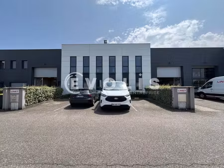 opportunité rare à vénissieux - local d'activité avec bureaux aménagés