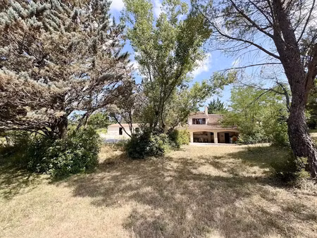 vente villa 5 pièces à rocbaron (83136)  530 000 €
