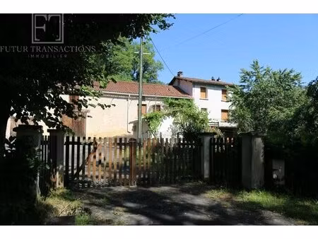 ensemble pierre sur 1 9 ha