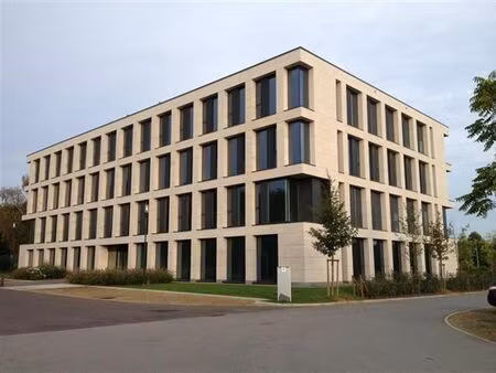bureaux à louer à mont-saint-guibert