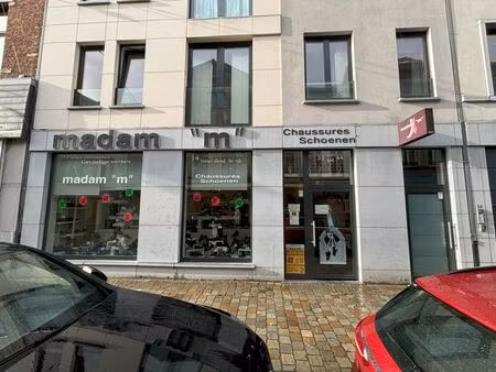 commerce à louer dans le quartier sainte catherine