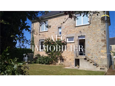 maison de bourg de 126 m2 habitable