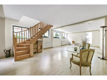 paris 18 guy môquet maison en copropriété 3 chambres 177.80 m2 au sol (151.50 m2 lc)