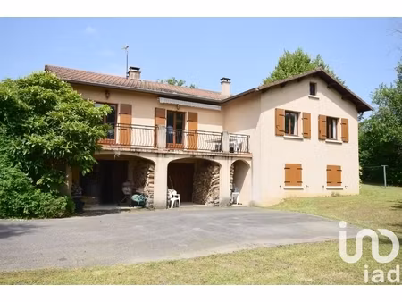 vente maison traditionnelle 9 pièces