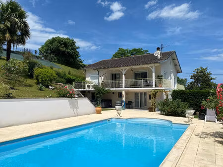 oloron maison 5 pieces  piscine