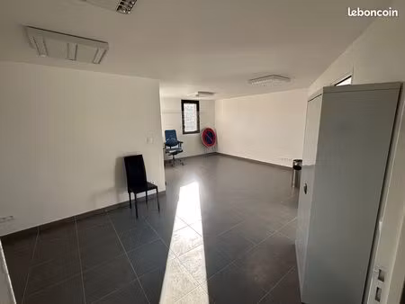 bureaux 43 m² velaux