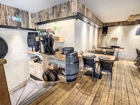 vente locaux professionnels 220 m² à lanslebourg-mont-cenis (73480)  280 400 €