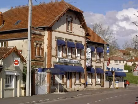 vente locaux professionnels 407 m² à montbard (21500)  220 000 €