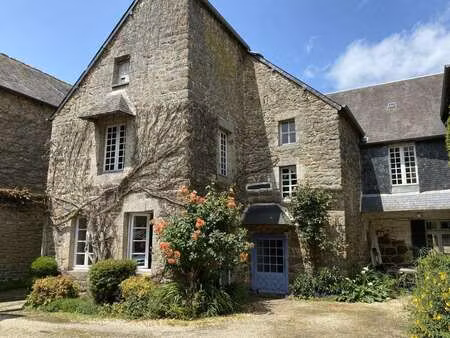 vente maison à quintin (22800) : à vendre / 302m² quintin