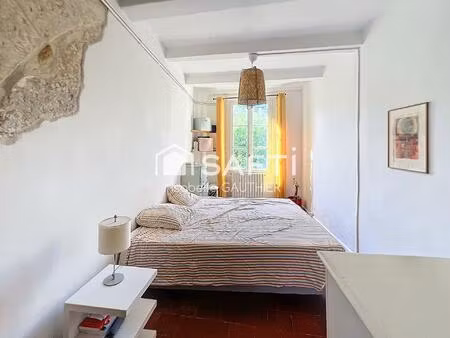 maison 5/6 chambres - terrasse - parking exterieur prive