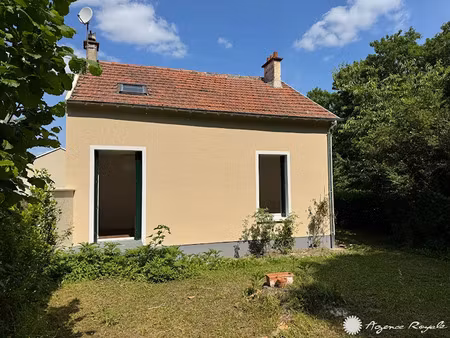 location maison 5 pièces 66 m² à saint-germain-en-laye (78100)  1 800 €