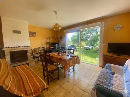 vente maison à saint-hilaire-de-chaléons (44680) : à vendre / 72m² saint-hilaire-de-chaléo