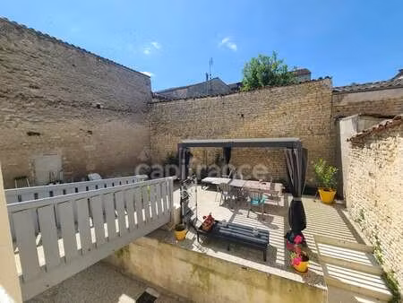 vente maison à matha (17160) : à vendre / 190m² matha