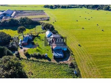 vente maison à plougourvest (29400) : à vendre / 240m² plougourvest