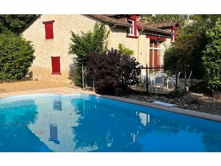 maison saint-astier m² t-5 à vendre  267 500 €