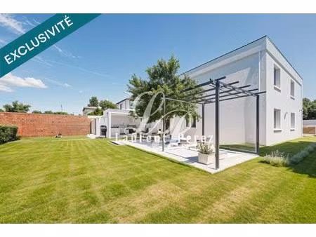 grande villa familiale de 178 m² – 7 chambres – terrain clos de 600 m² – proche commodités
