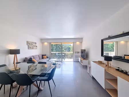 appartement 3 pieces 83m2 - terrasse - parking - cave