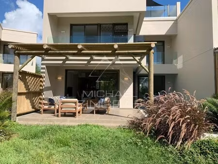 villa dans une résidence pieds dans l'eau à calodyne - mzimc935