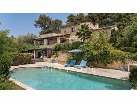 maison de 8 pièces de luxe en location à la colle-sur-loup  france