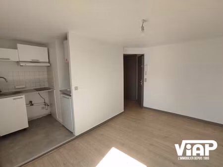 studio hyper centre ville