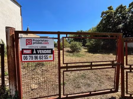 terrain moulins 686 m2