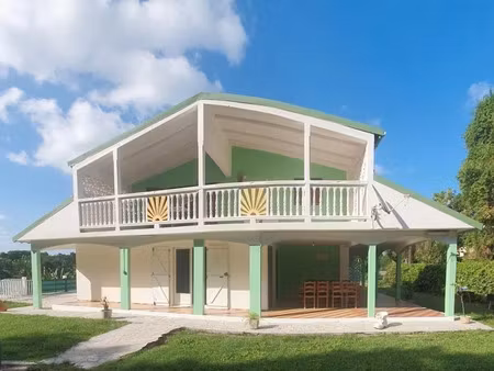 vente maison 9 pièces 190 m² à sainte anne (97180)  468 000 €