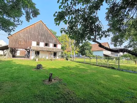 exclusif - ensemble immobilier composé de 2 charmantes maisons sur 15 58 ares