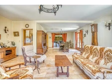 vente maison 11 pièces 343 m² lauzun (47410)