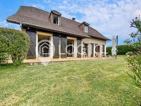 vente maison 6 pièces 137 m² montardon (64121)
