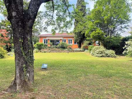 location maison 11 pièces 400 m² à saint-cyr-au-mont-d’or (69450)