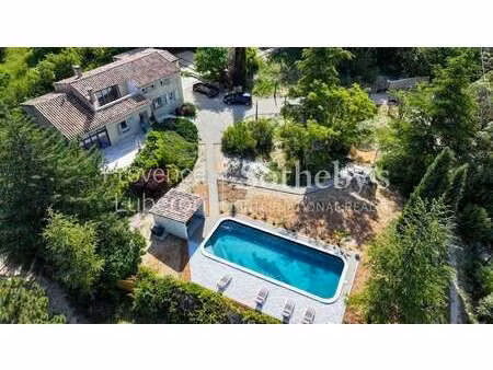 maison de luxe à vendre à rustrel : 1 450 000 € | 230m²