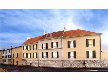 vente terrain 648 m² pontoise (95300)