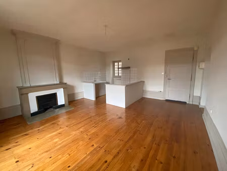 location appartement 2 pièces 58.4 m² à montbrison (42600)  450 €