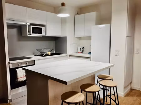 location meublée appartement 3 pièces 60 m² à asnieres-sur-seine (92600)  1 700 €
