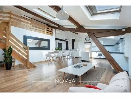 maison de ville avec loft et t2 séparé