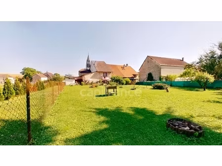 gevrolles  charmante maison t8 de 248 m2 sur une parcelle de 1451 m2