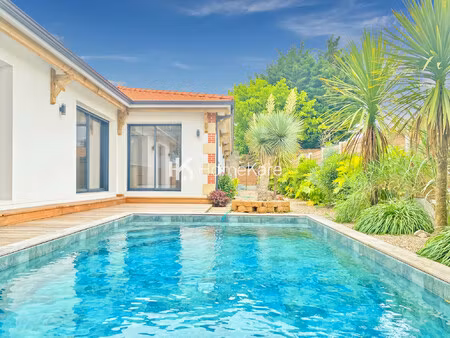 maison de standing au calme proche commodites