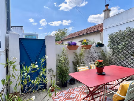 charmante maison familiale avec cour et terrasse !