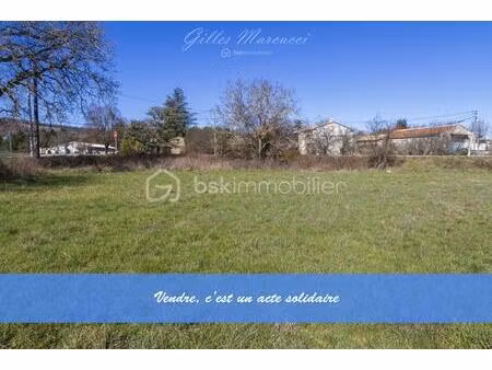 terrain de 727 m² à saint-christol