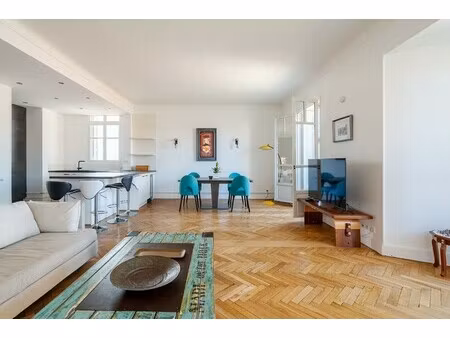 appartement de luxe à vendre dans le quartier mazarin-opéra-bellegarde-mairie