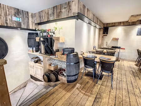 fonds de commerce à vendre lanslebourg mont cenis 220m2 280 400€