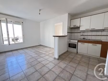 appartement f2 à vendre - 2 pièces - 30 90 m2 - auneau bleury st symphorien - 28 - centre