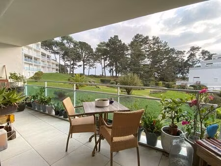 appartement 3 pièce(s) 81 m2 avec balcon plage à pied