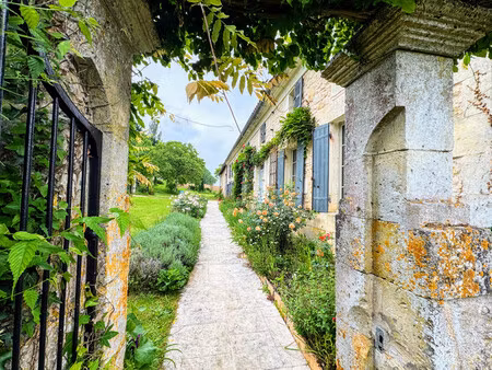maison à vendre à neuvicq (17270) - charente-maritime