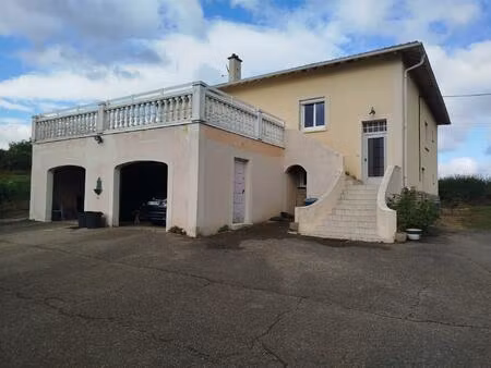 villa 6 pieces- 170m2 - plus un appartement terrain 1641m2