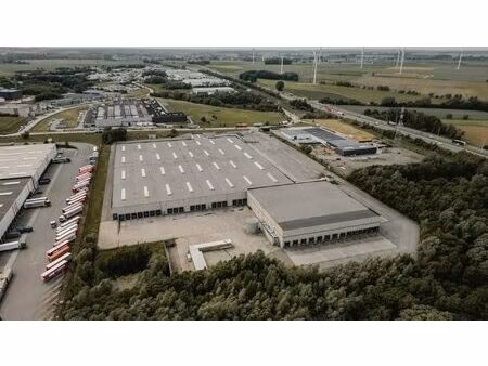 commercieel te huur in courcelles