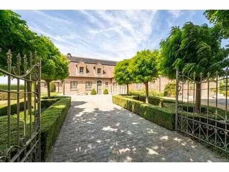 spacieuse propriété de standing à oreye