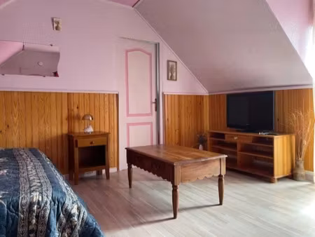 location meublée chambre 1 pièce 22 m² à mandres-les-roses (94520)  605 €