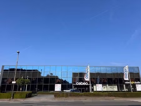 bien professionnel à louer à gent € 9.750 (la19c) - creas | zimmo